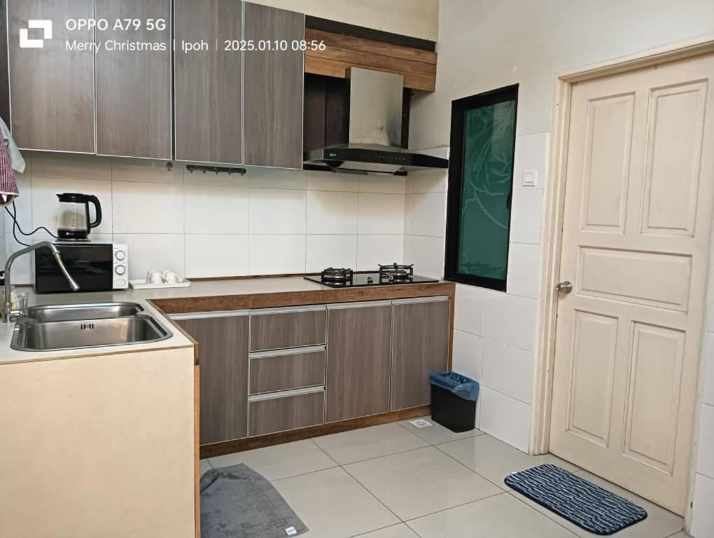 K. Riverfront Apartment Ipoh Zimmer foto